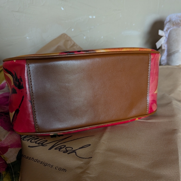 Patricia Nash Spring Collection Shoulder Bag - Picture 6 of 8